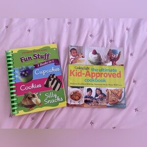 NWOT 2 Kid-Approved Cookbook